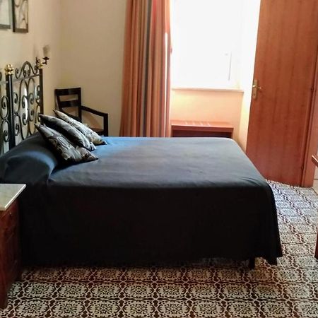 Nicolas Inn Ρώμη Εξωτερικό φωτογραφία