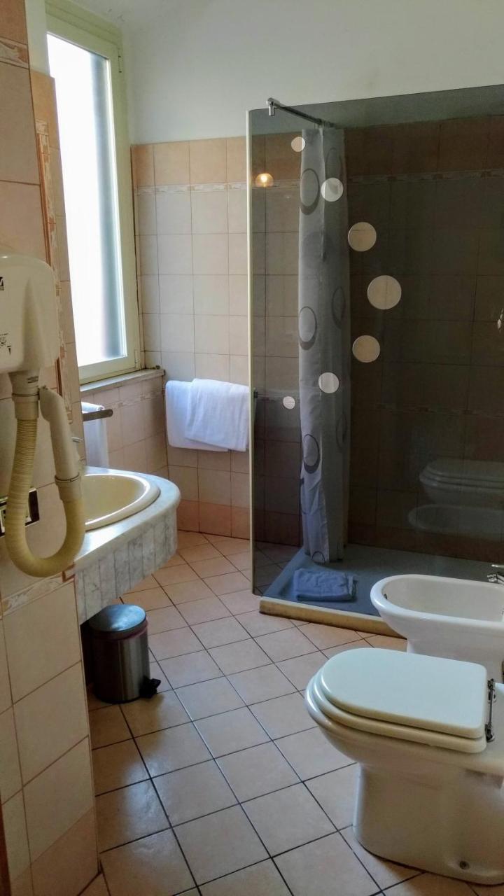 Nicolas Inn Ρώμη Εξωτερικό φωτογραφία
