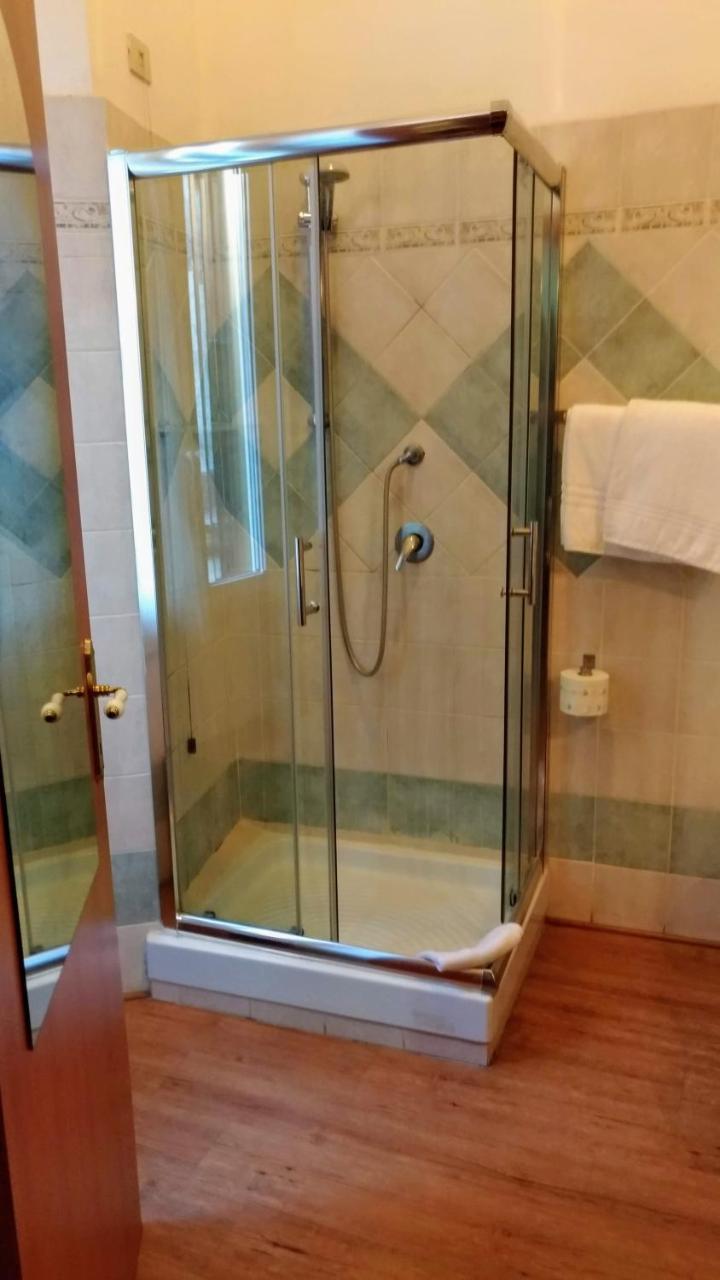 Nicolas Inn Ρώμη Εξωτερικό φωτογραφία