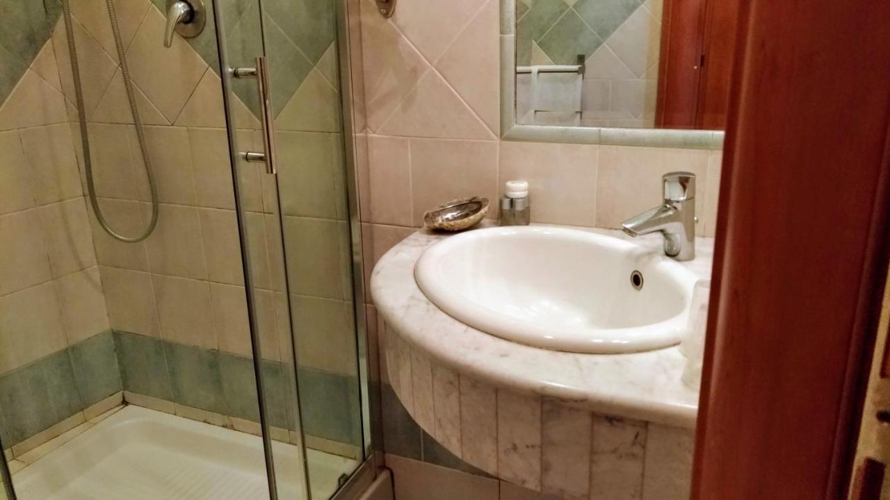 Nicolas Inn Ρώμη Εξωτερικό φωτογραφία