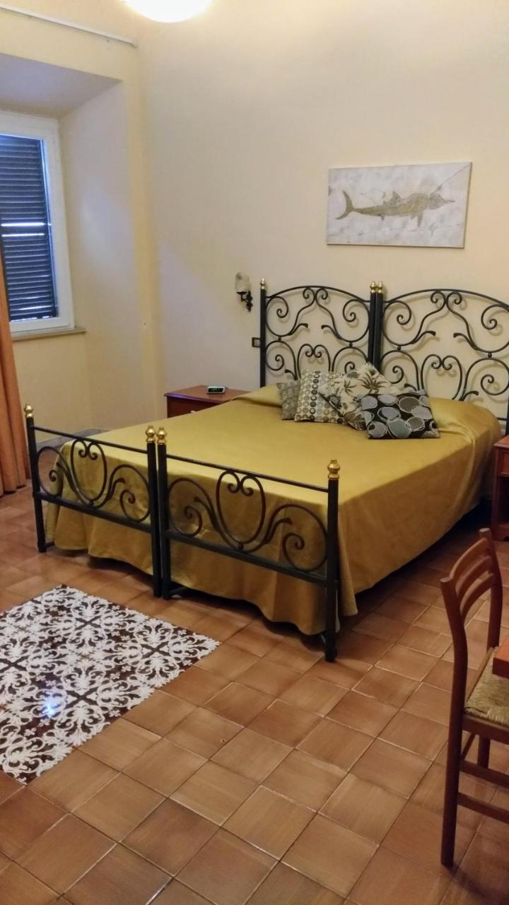 Nicolas Inn Ρώμη Εξωτερικό φωτογραφία